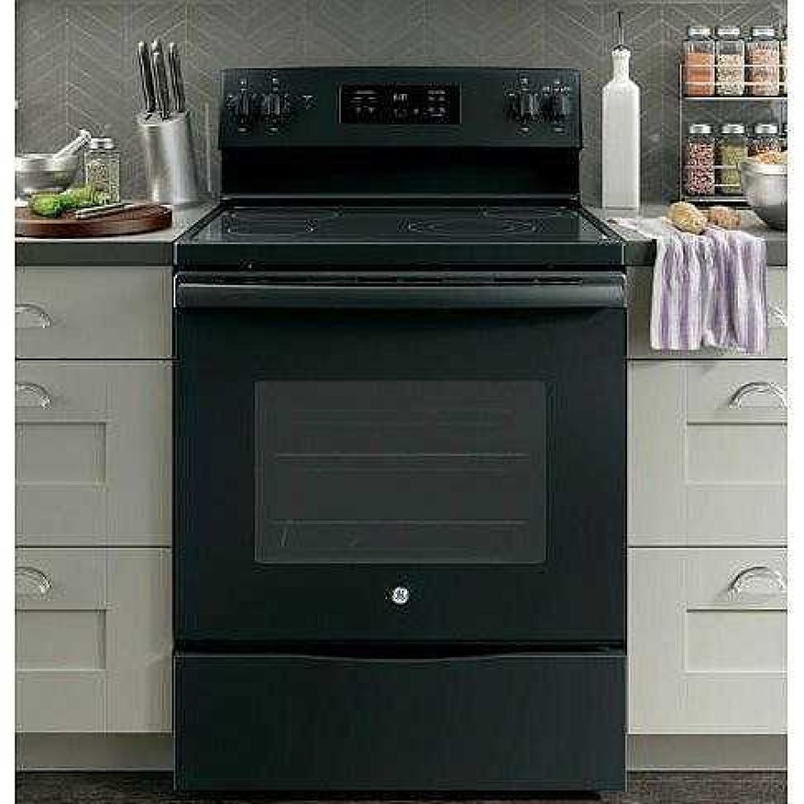 Enseres Casa Muebles | Ge® 30" Free-Standing Electric Range Black